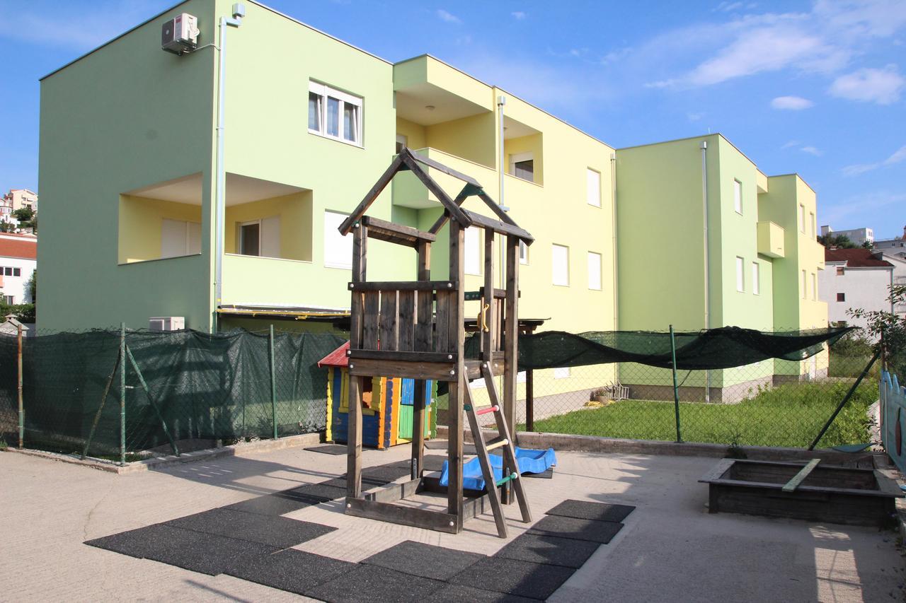 Apartment Mario Подстрана Экстерьер фото